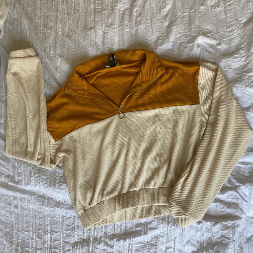 Cropped sweater
